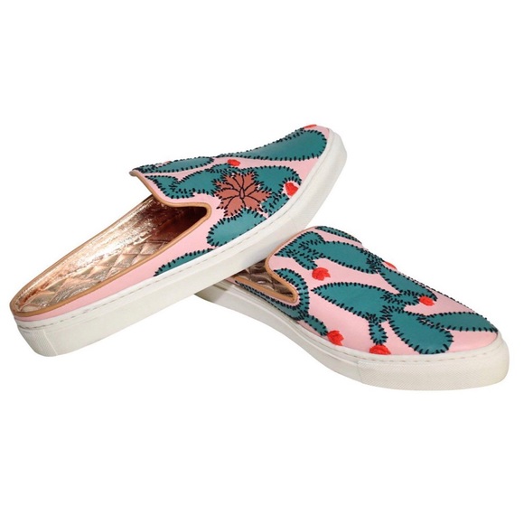 Anthropologie Shoes - Anthropologie Sanchita Leather Cactus Side Shoes